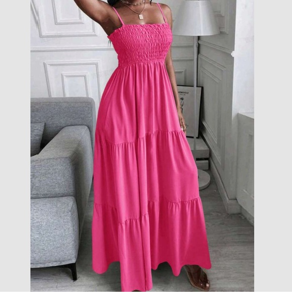 Boho green shirred spaghetti straps dress - Picture 6 of 10